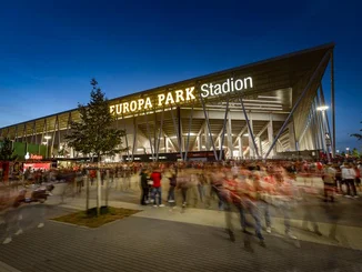 Europa-Park Stadion des SC Freiburg Das Europa-Park Stadion des SC Freiburg von außen.