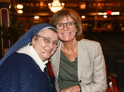 Marianne Mack and volunteer speaker Sister Teresa Zukic.