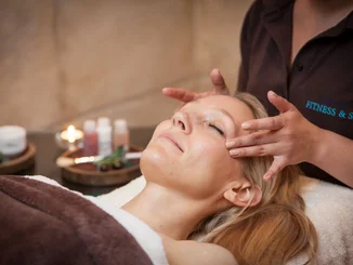 A hotel guest enjoys an exclusive wellness treatment at the Europa-Park Resort.